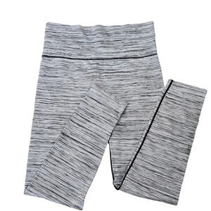 One 5 One Size L/XL Gray Black Leggings High Waist Stretch Pants Contrast Stitch